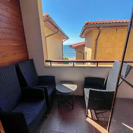 Bulharsko - Garden Of Eden