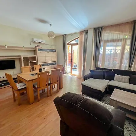 Bulharsko - Garden Of Eden * Sveti Vlas